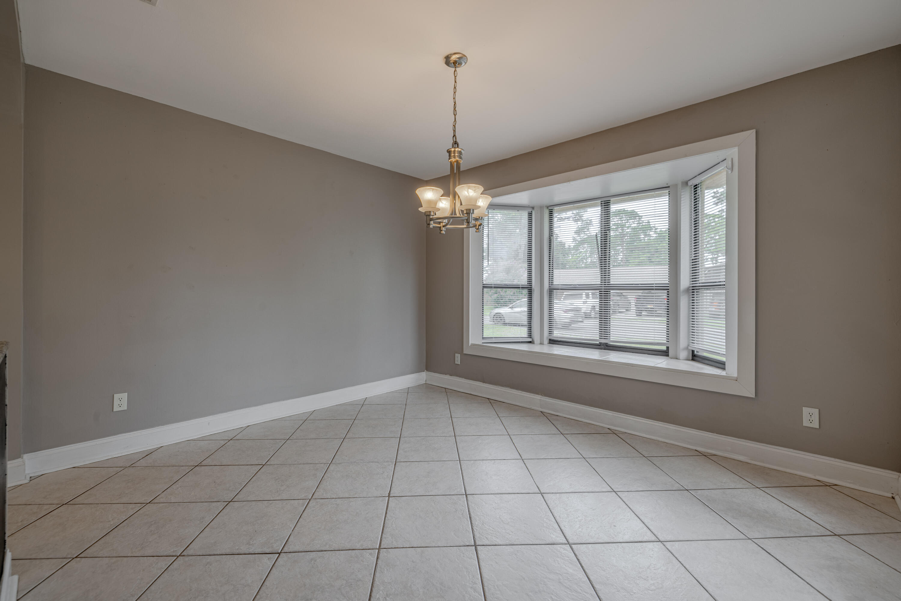 GRAND LAGOON BANKS - Residential