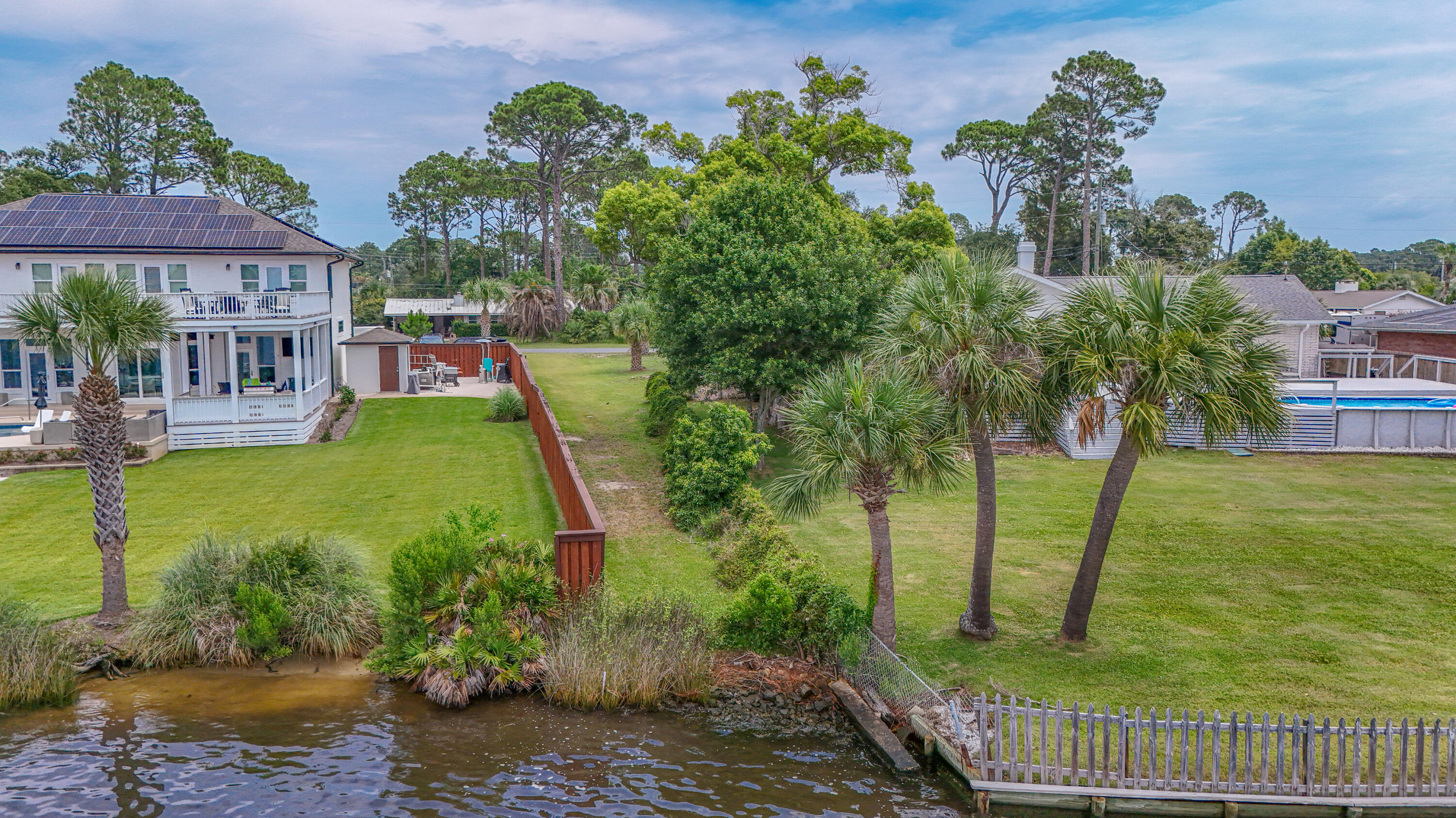 GRAND LAGOON BANKS - Residential