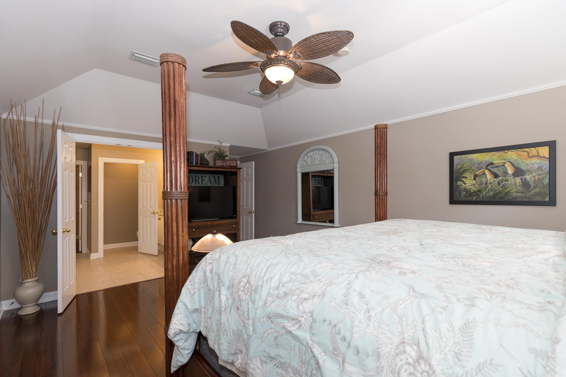 WINDSOR FOREST - Residential