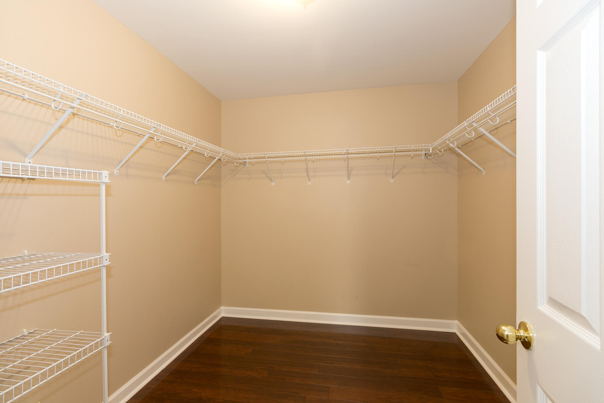 WINDSOR FOREST - Residential