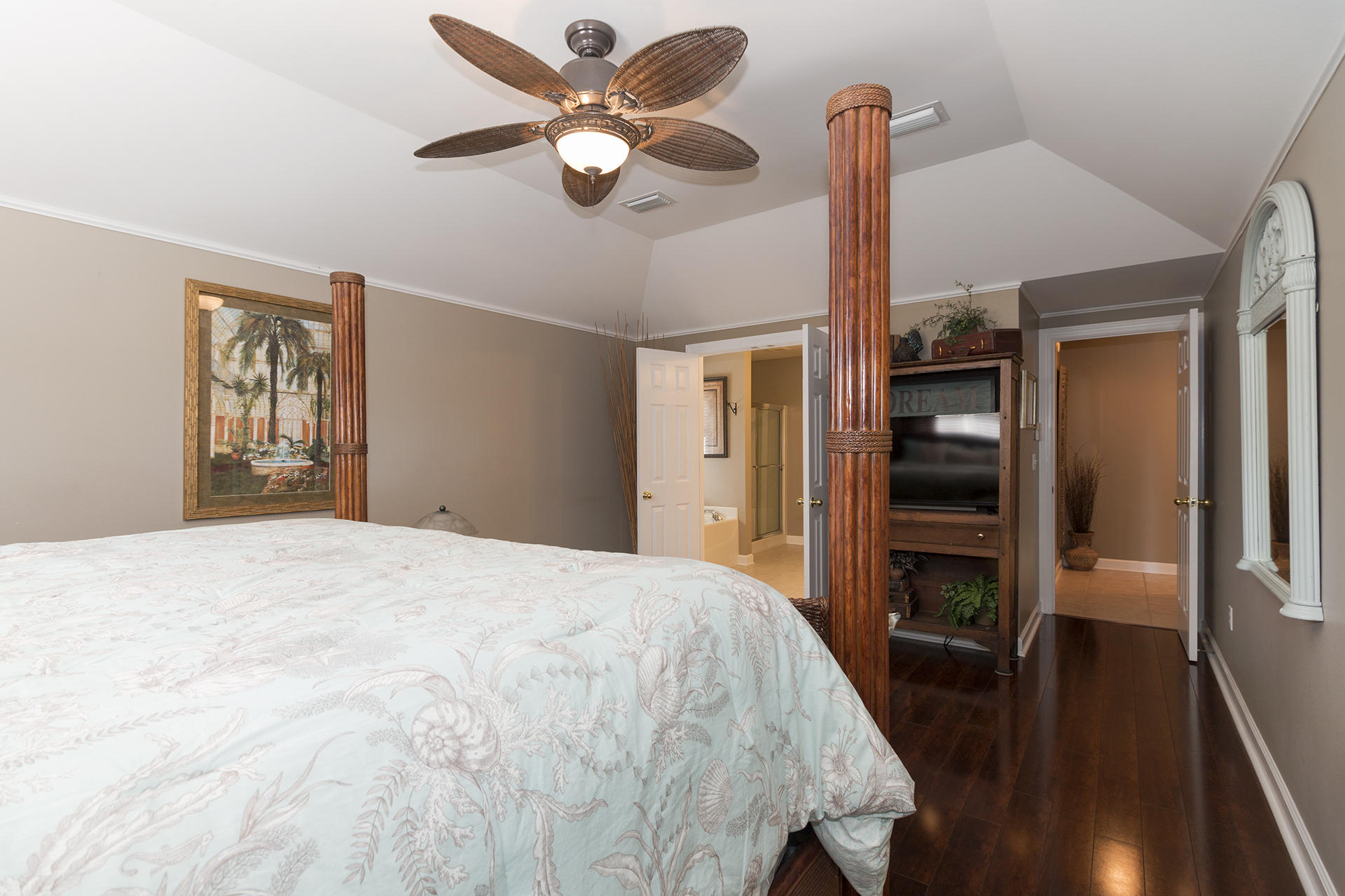 WINDSOR FOREST - Residential