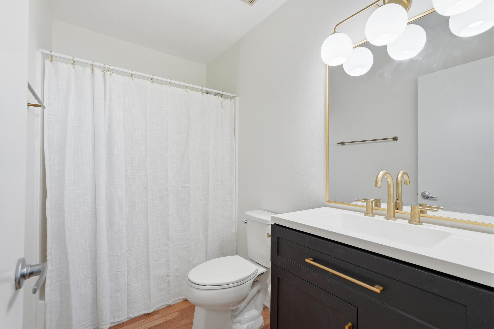 SANDCASTLE BEACH HOMES - Residential