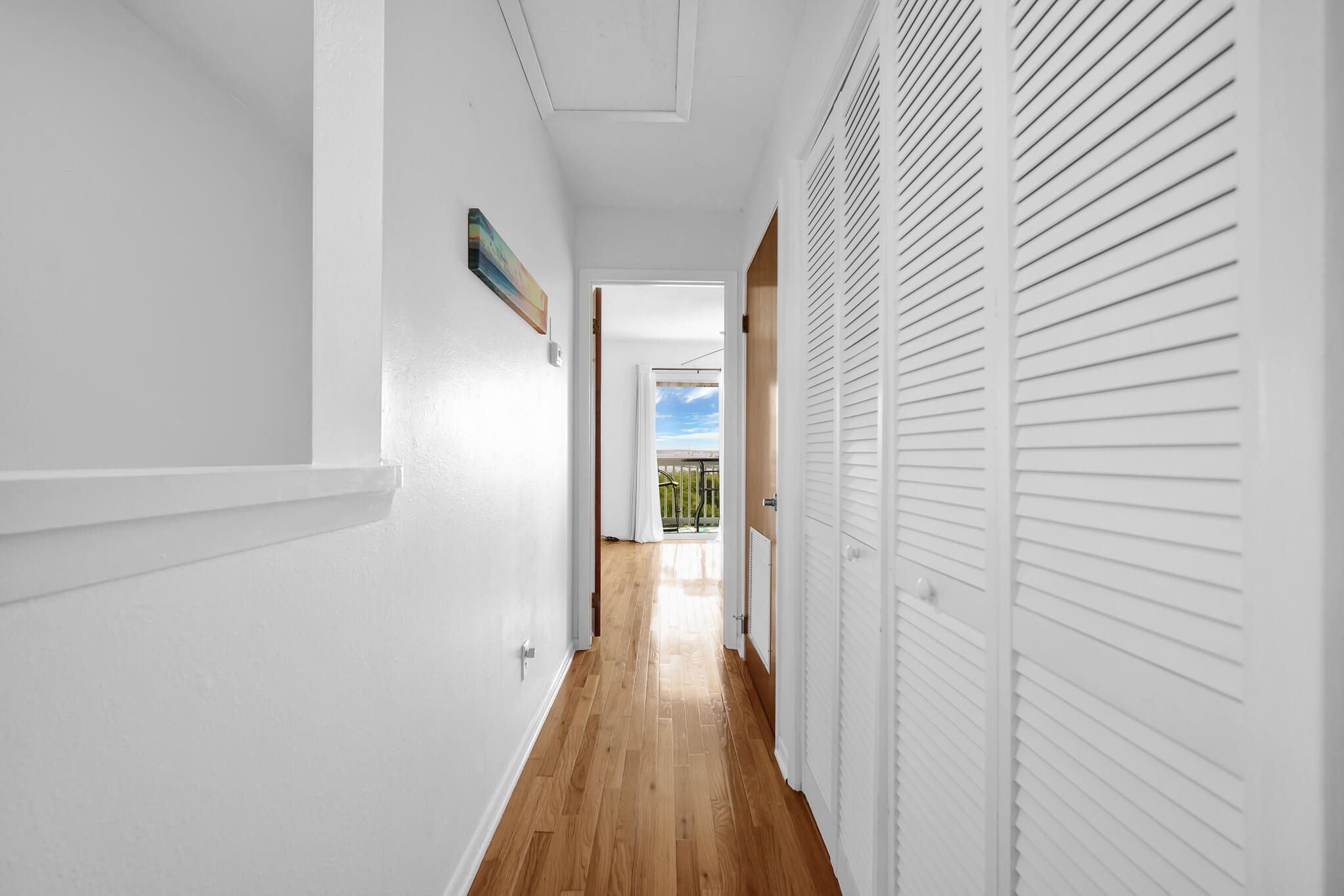 SANDCASTLE BEACH HOMES - Residential