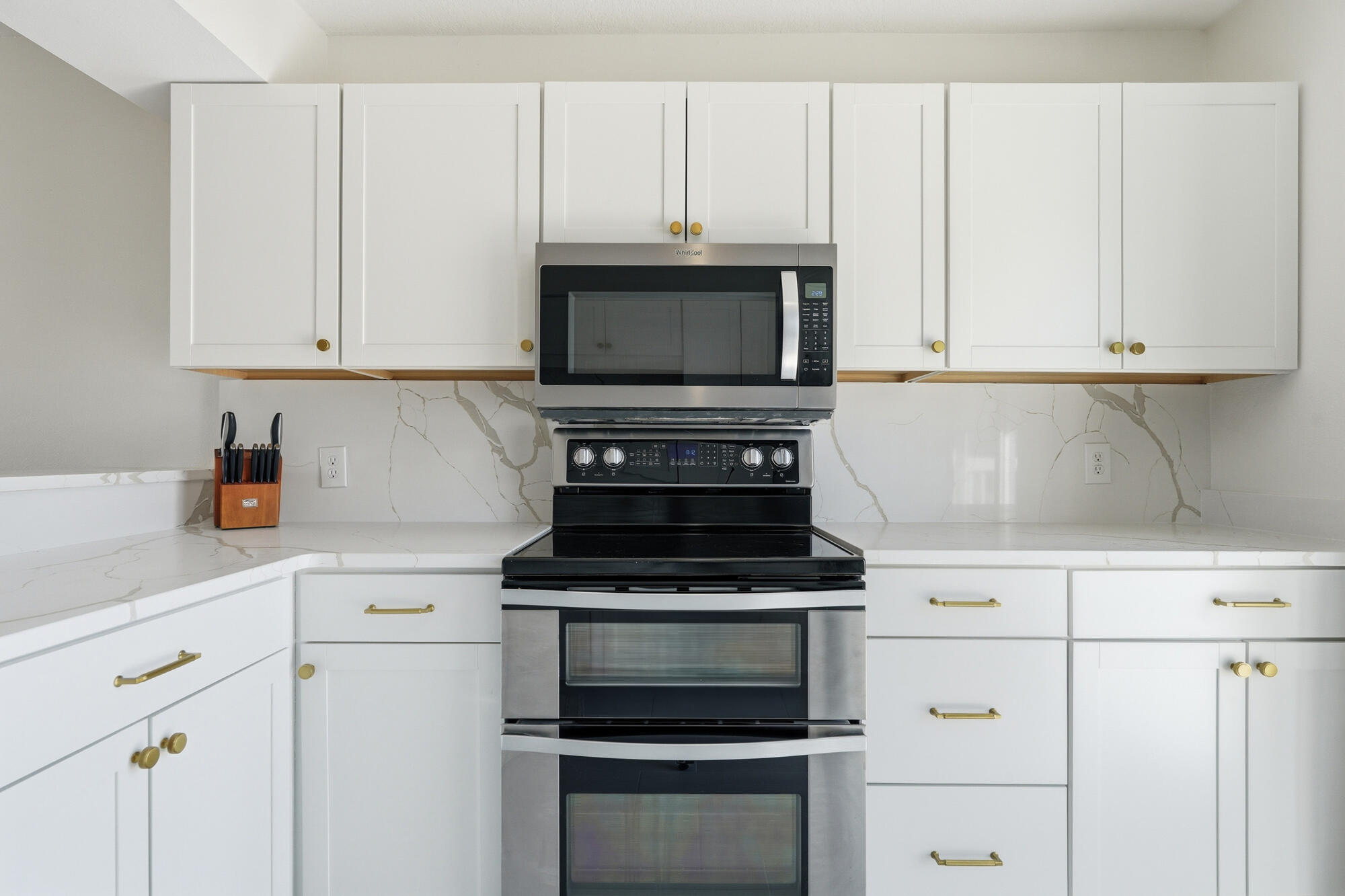 SANDCASTLE BEACH HOMES - Residential