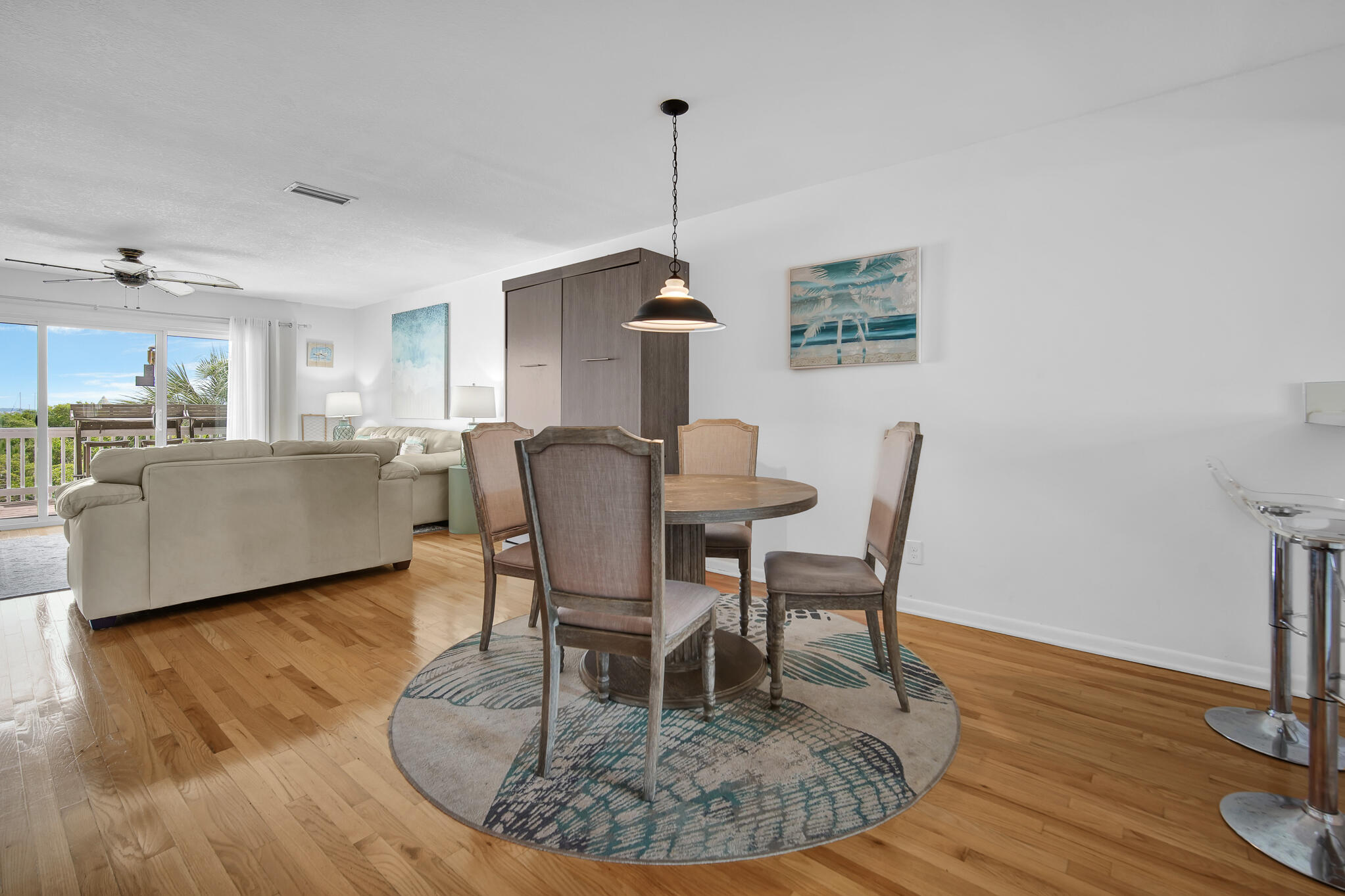 SANDCASTLE BEACH HOMES - Residential