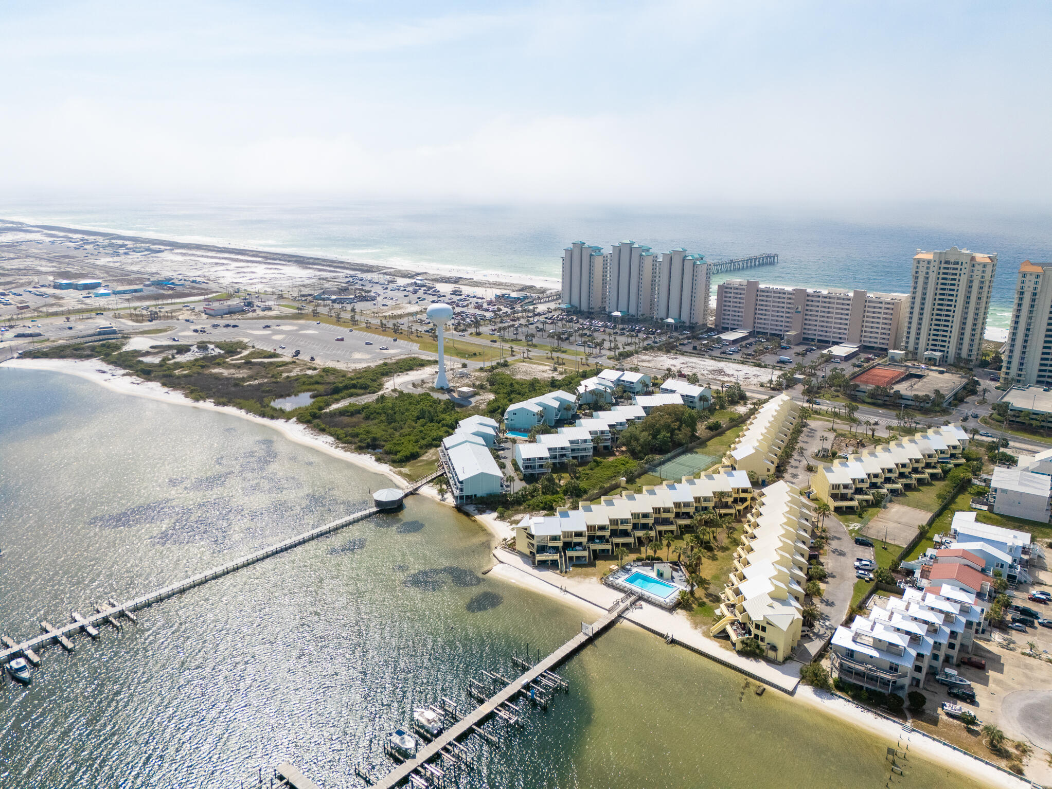 SANDCASTLE BEACH HOMES - Residential