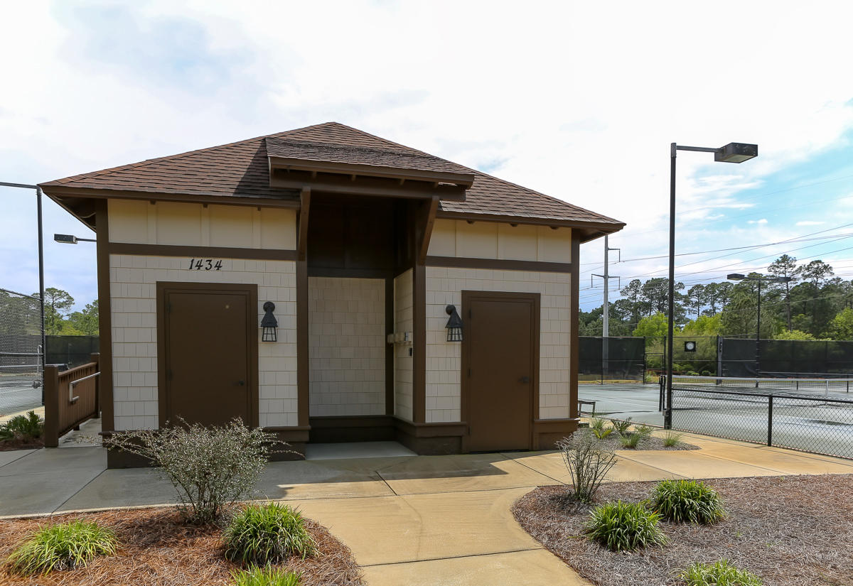 WILD HERON - Residential