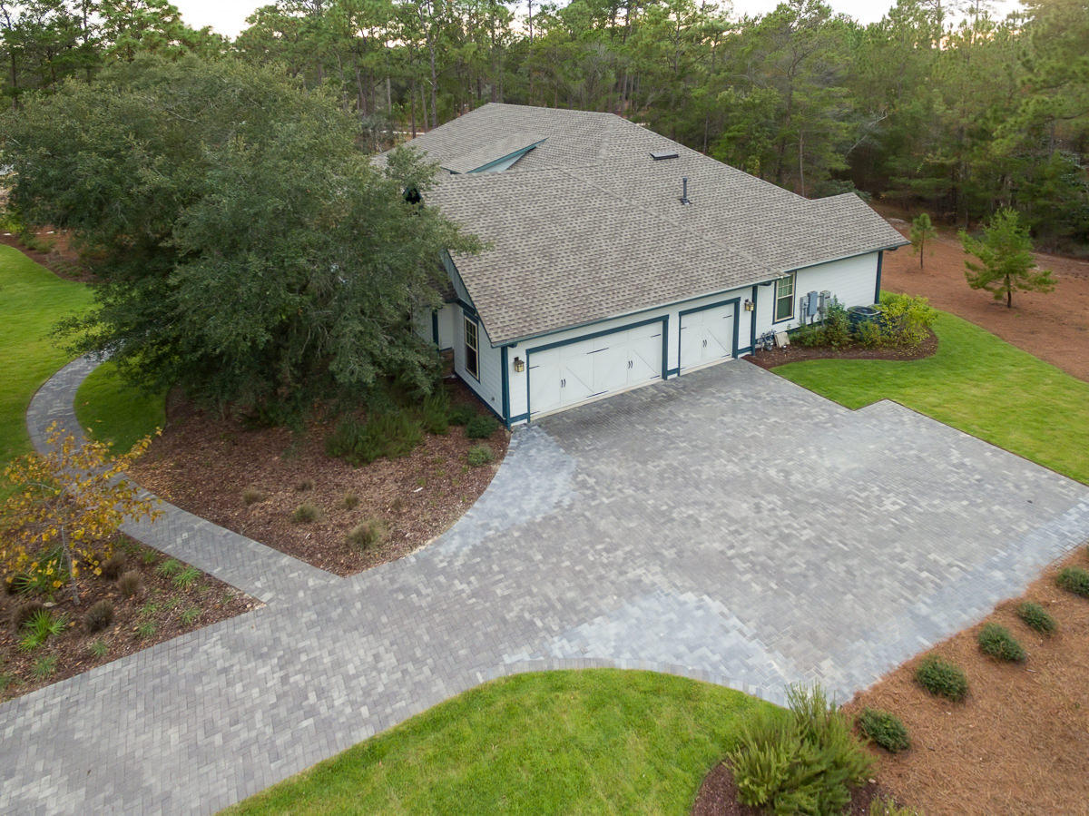 WILD HERON - Residential