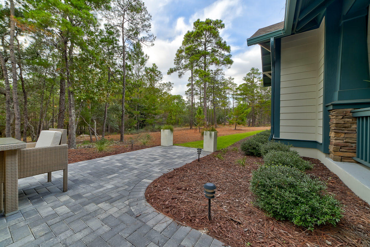 WILD HERON - Residential