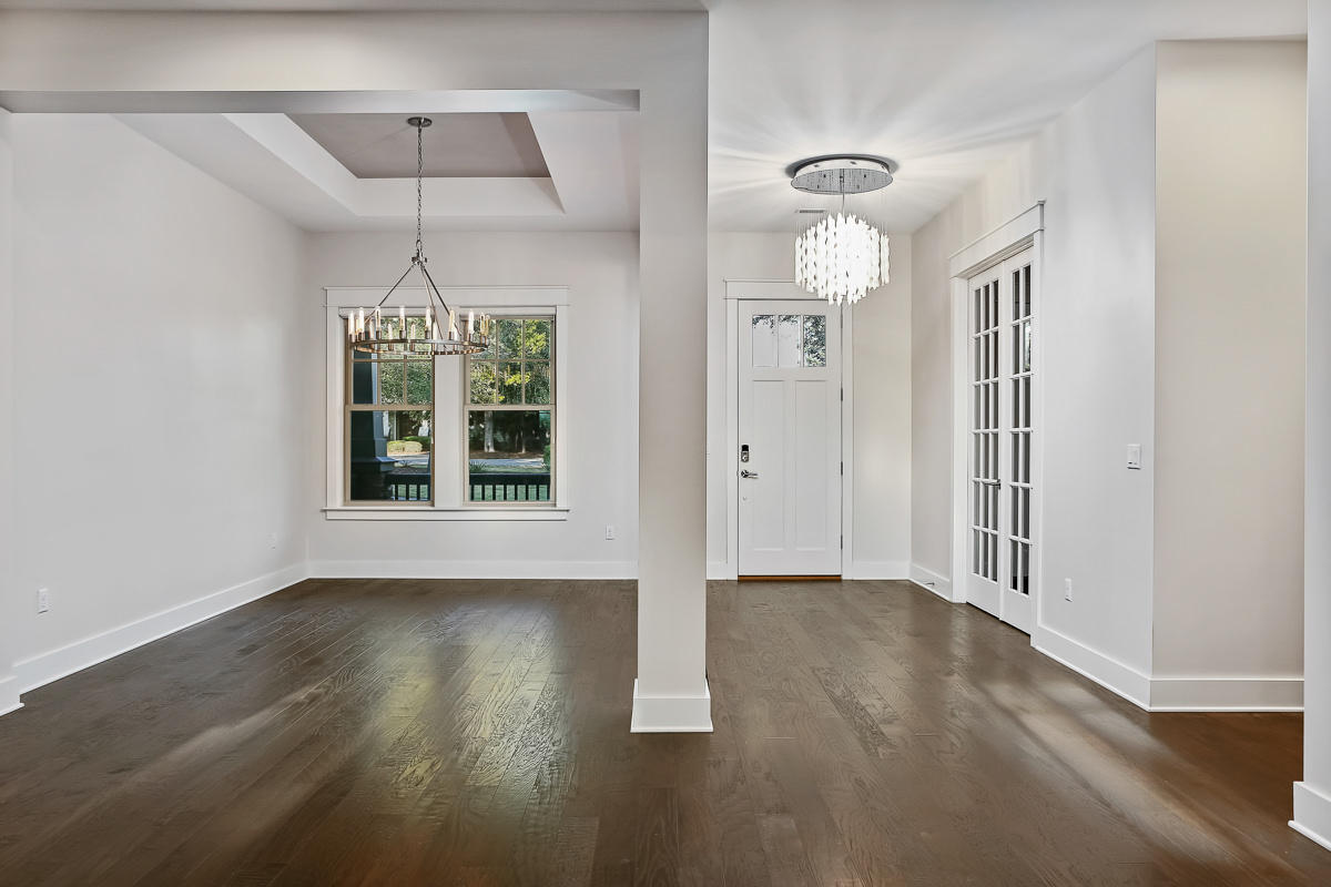 WILD HERON - Residential