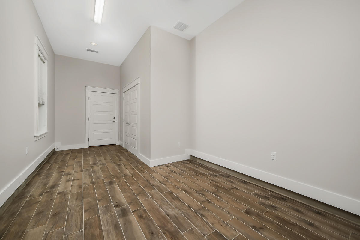 WILD HERON - Residential