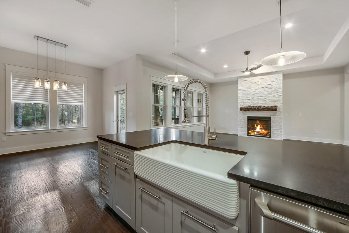 WILD HERON - Residential