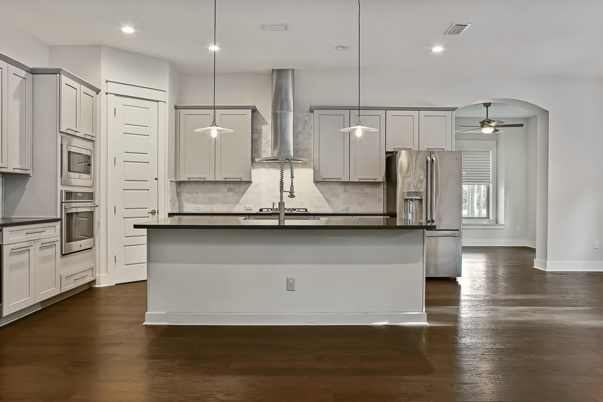 WILD HERON - Residential