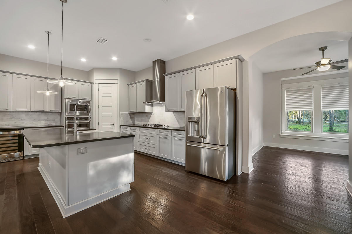 WILD HERON - Residential