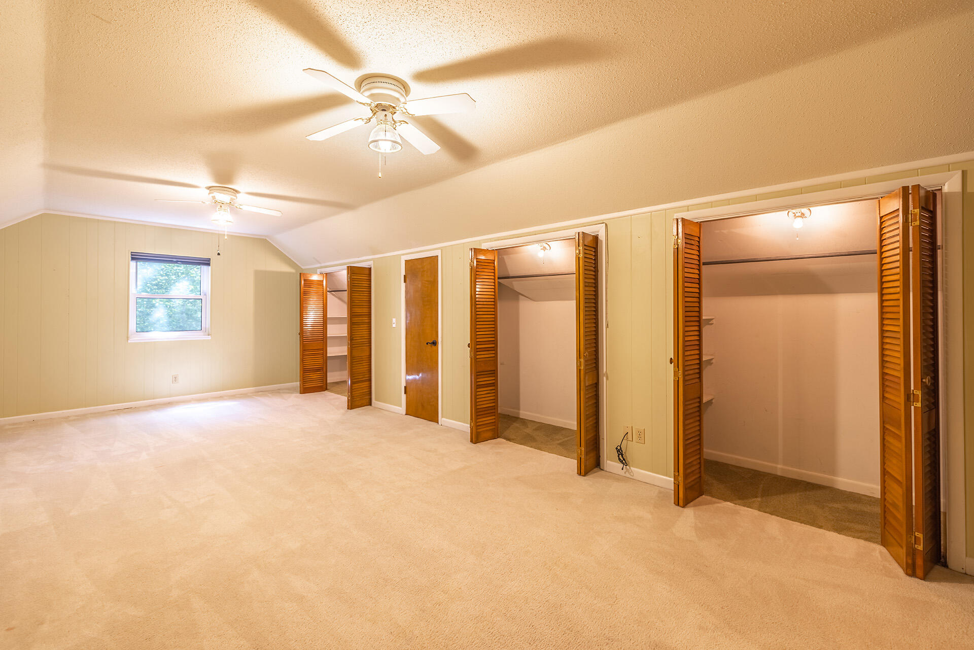 COLONY ESTATES 2ND ADDN - Residential