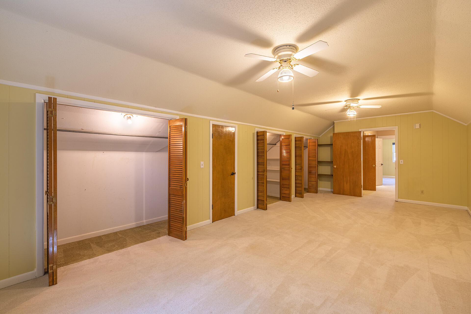 COLONY ESTATES 2ND ADDN - Residential