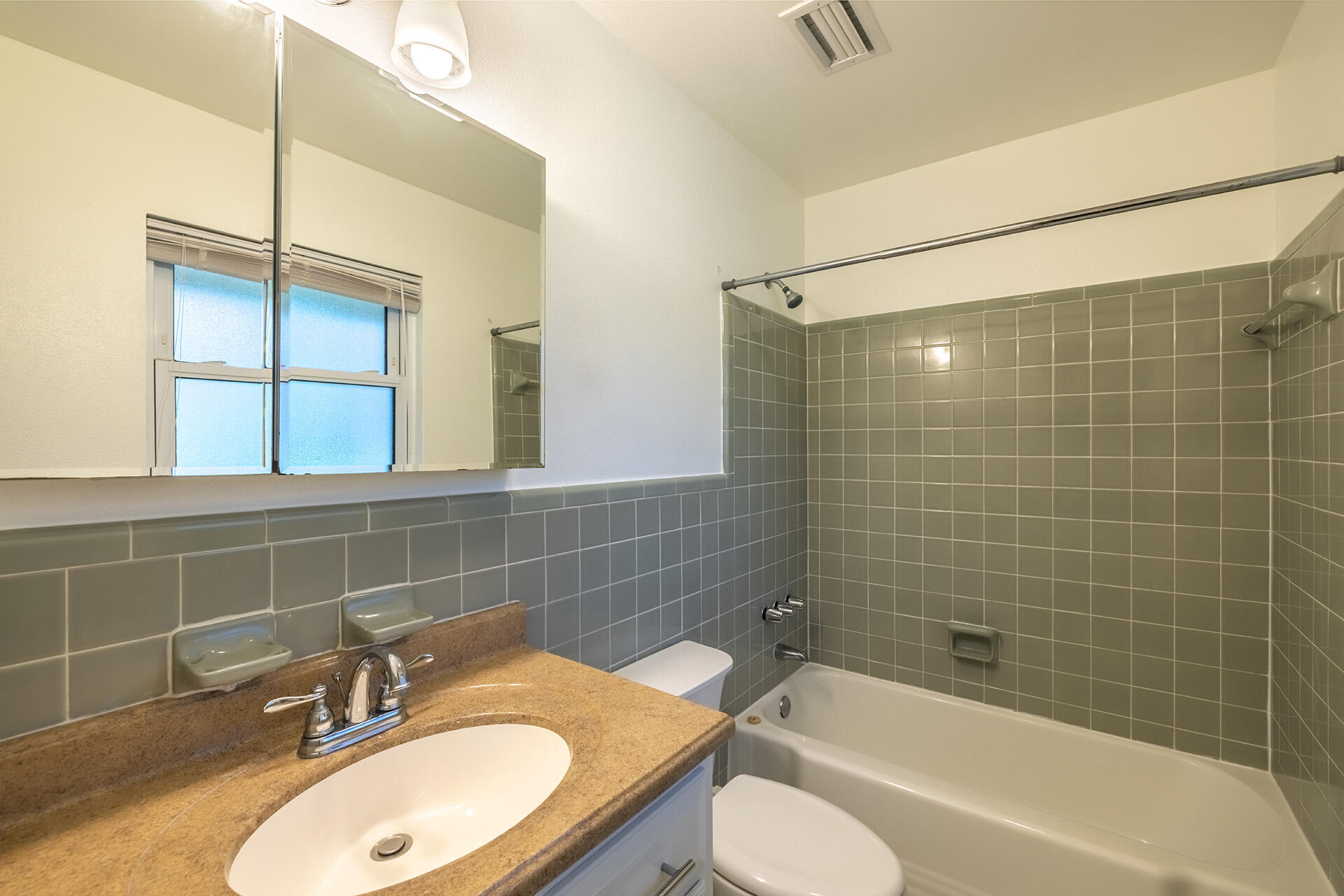 COLONY ESTATES 2ND ADDN - Residential