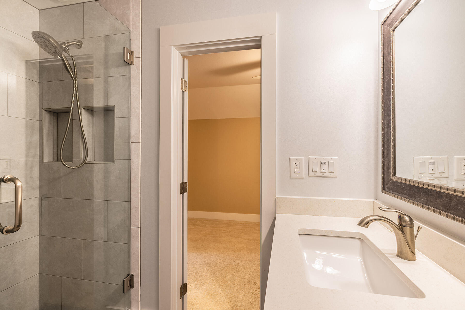 COLONY ESTATES 2ND ADDN - Residential