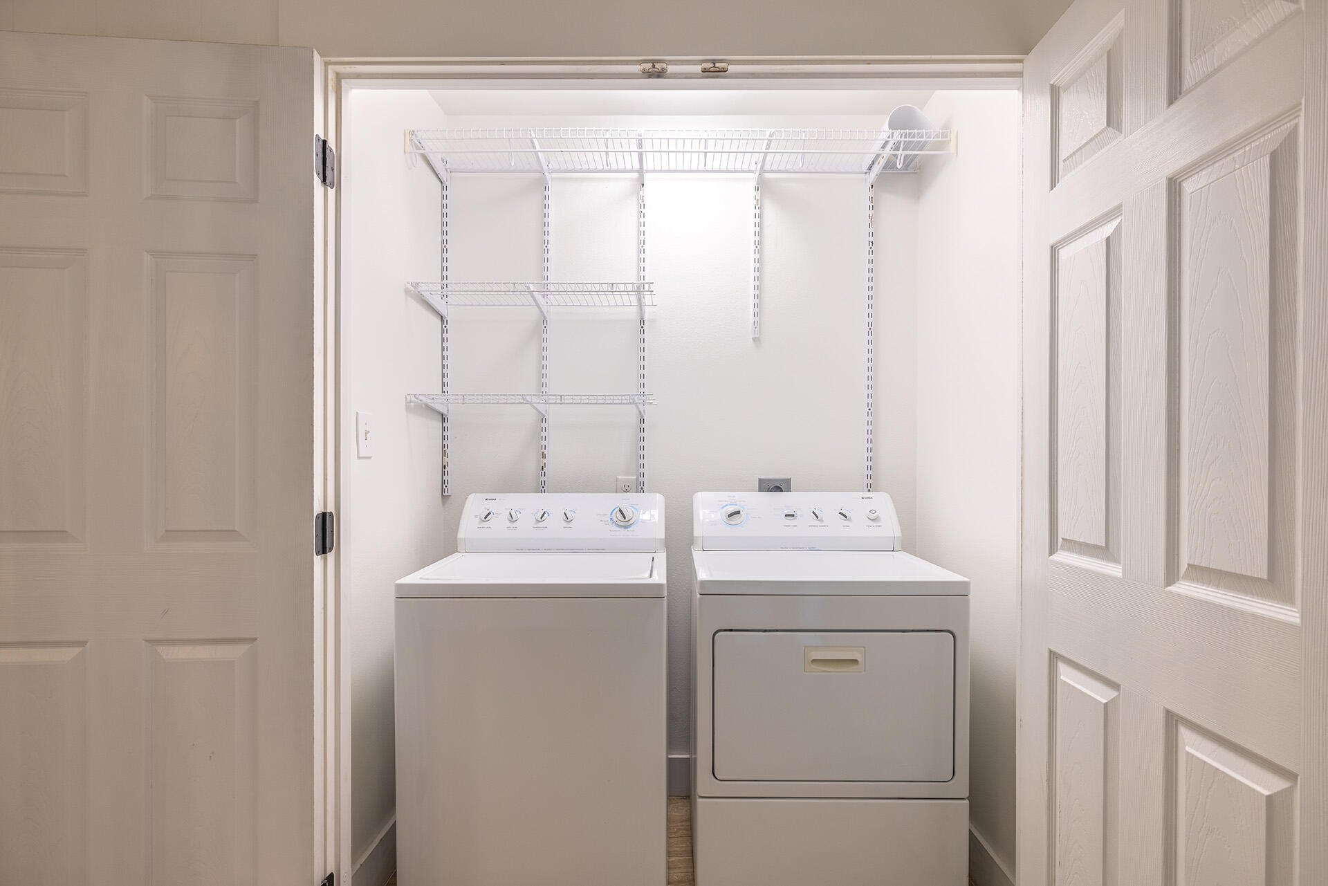 COLONY ESTATES 2ND ADDN - Residential