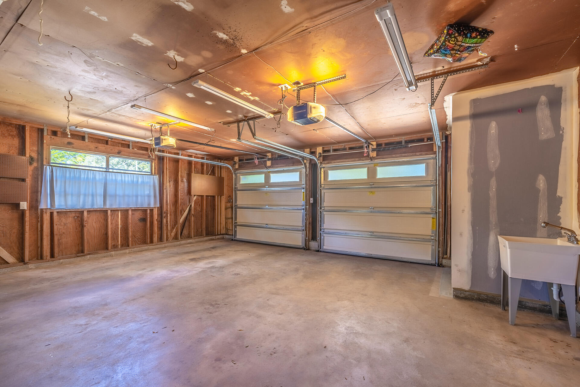 COLONY ESTATES 2ND ADDN - Residential