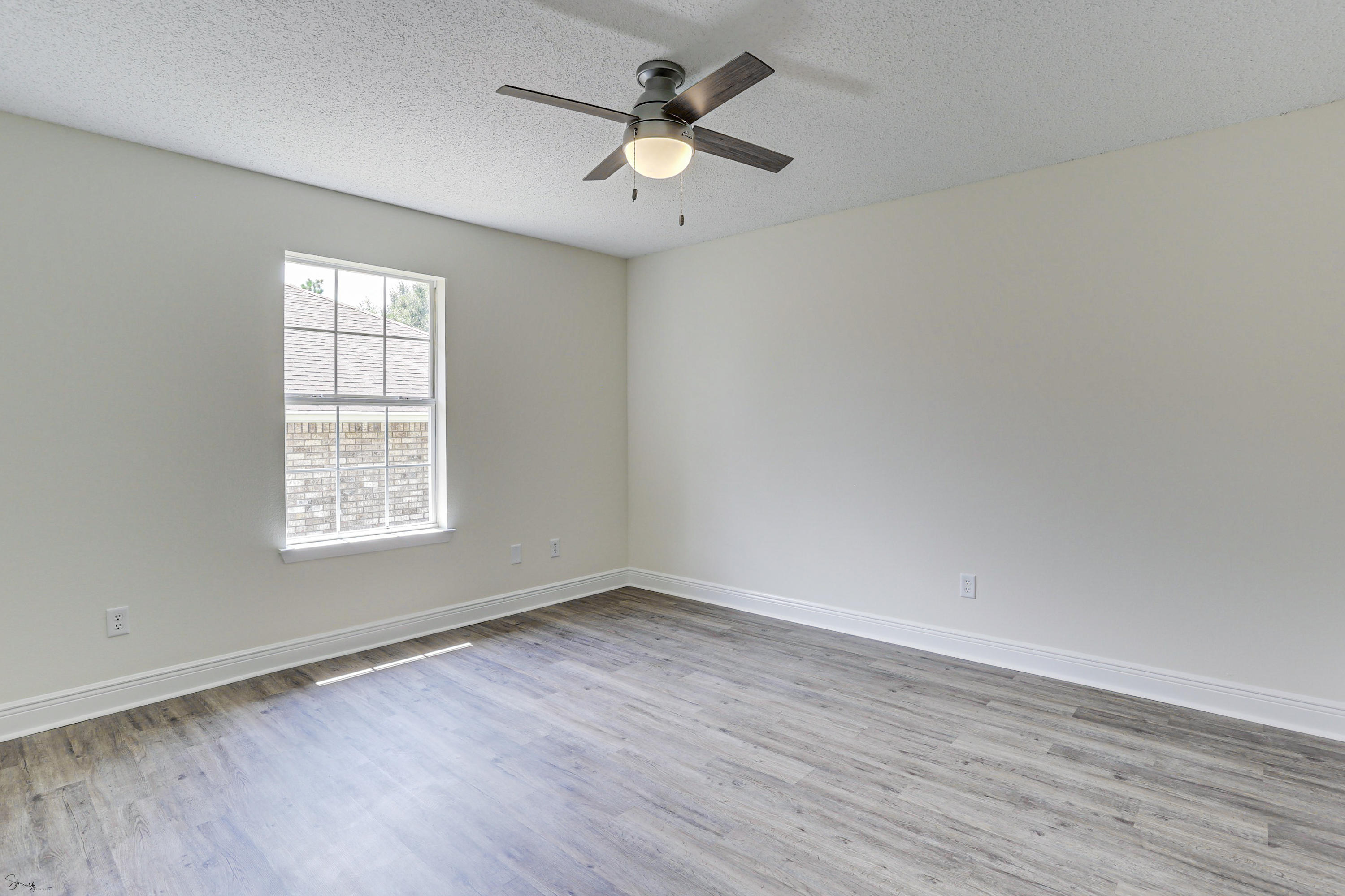 FOX VALLEY - Residential