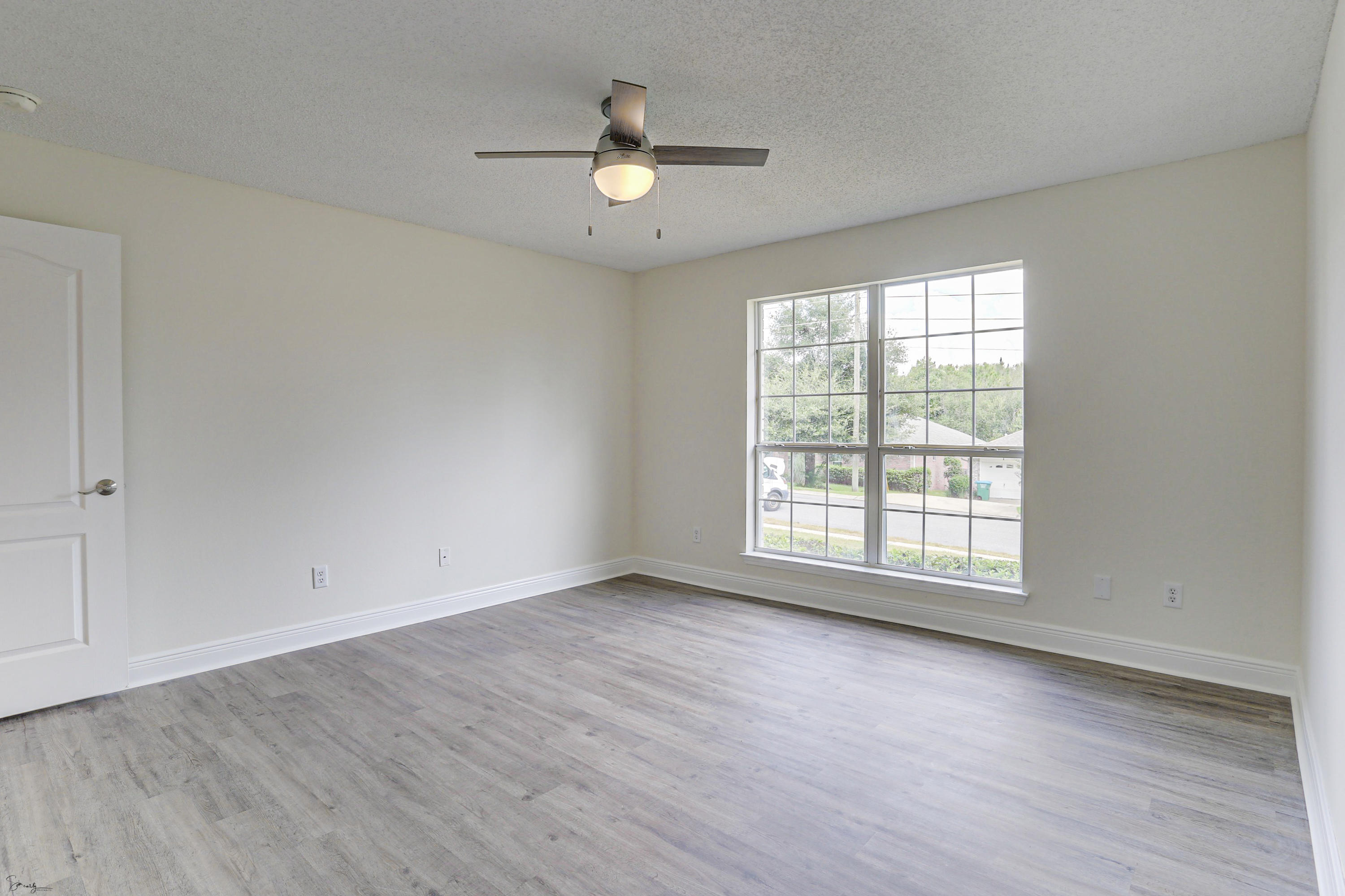 FOX VALLEY - Residential