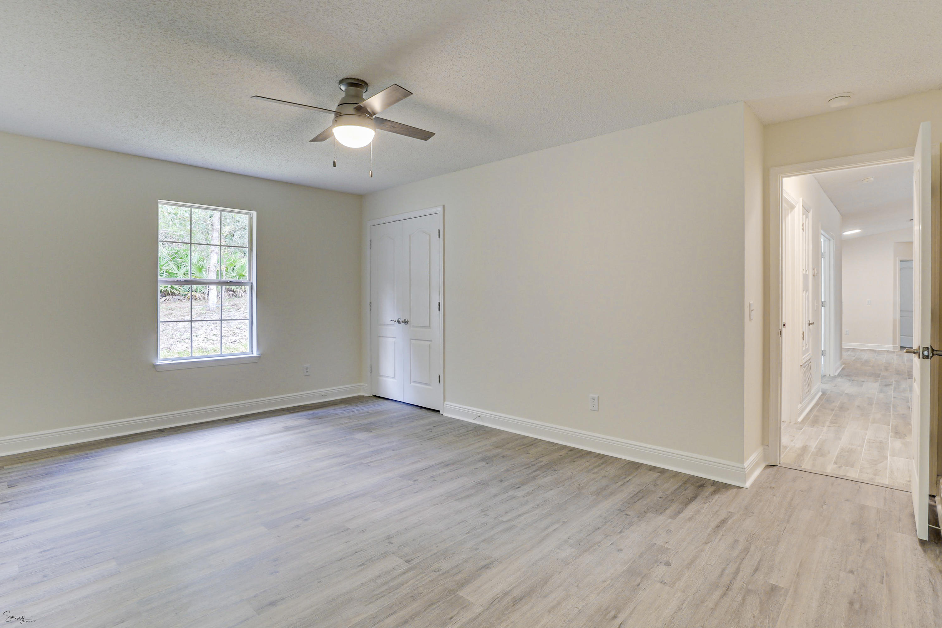 FOX VALLEY - Residential