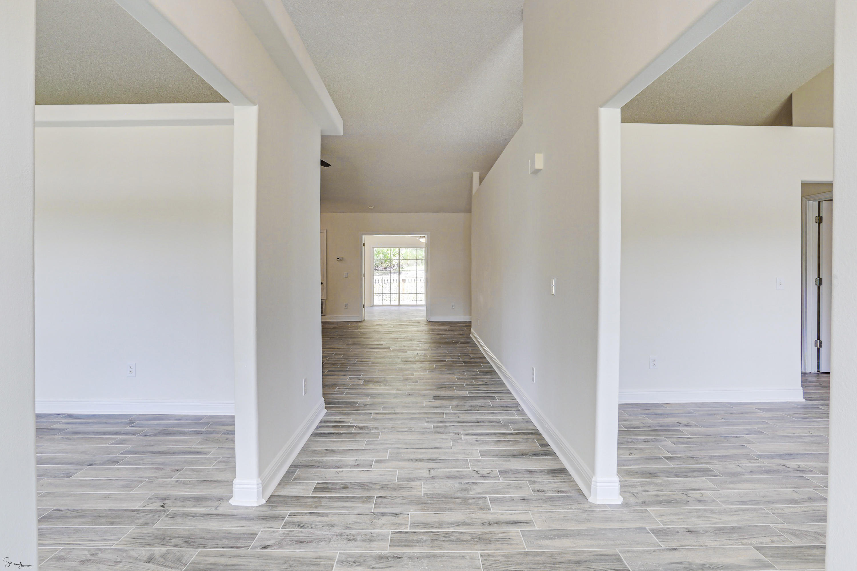 FOX VALLEY - Residential