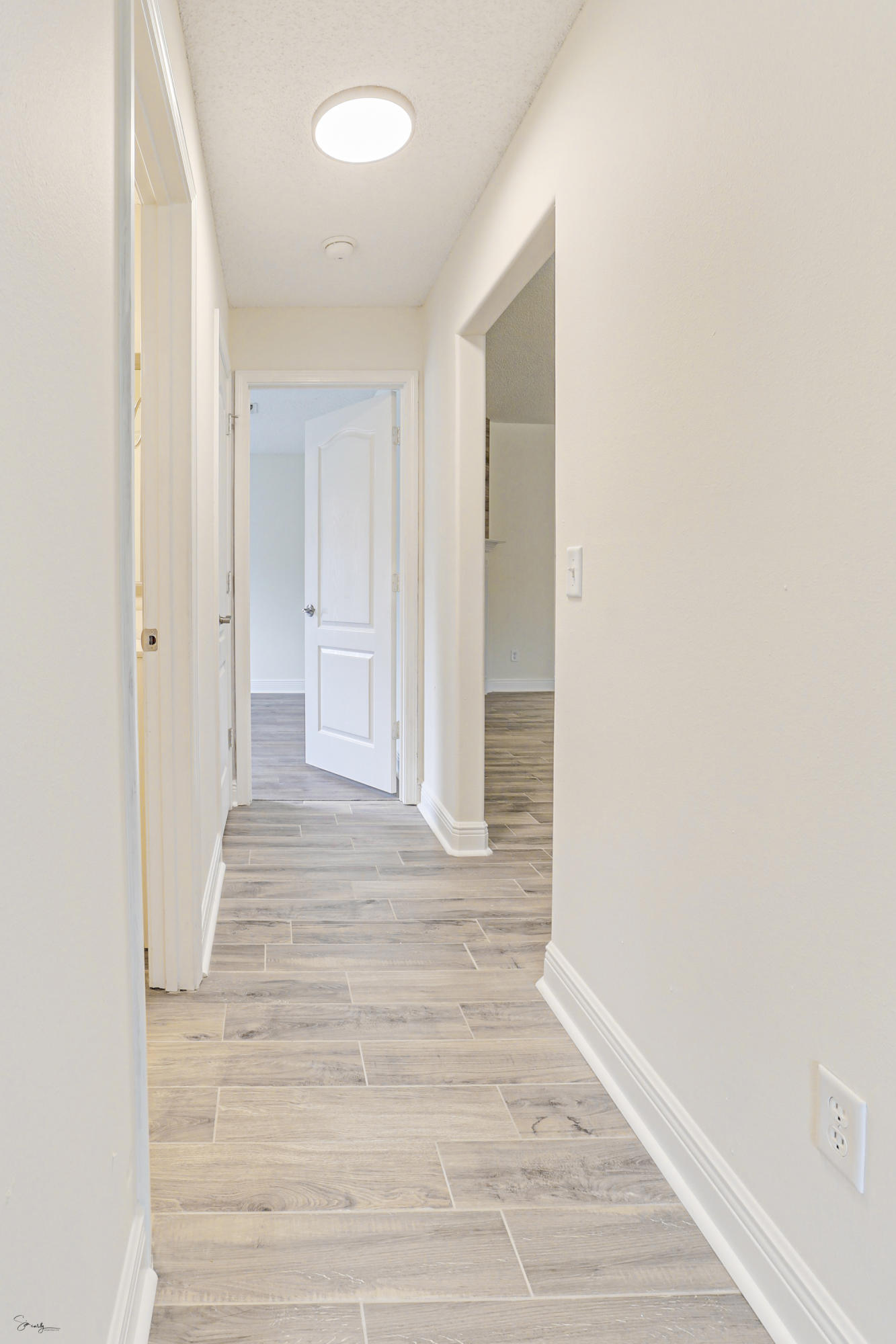 FOX VALLEY - Residential