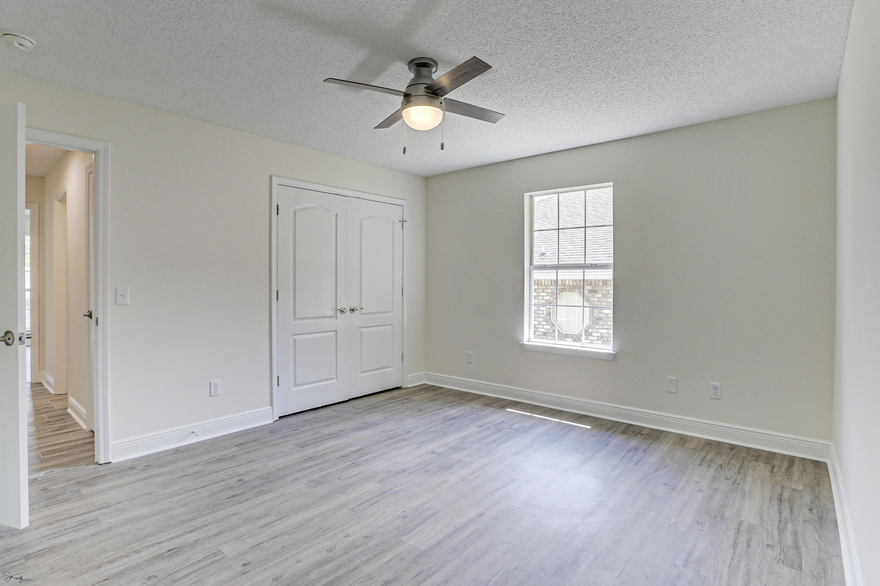 FOX VALLEY - Residential