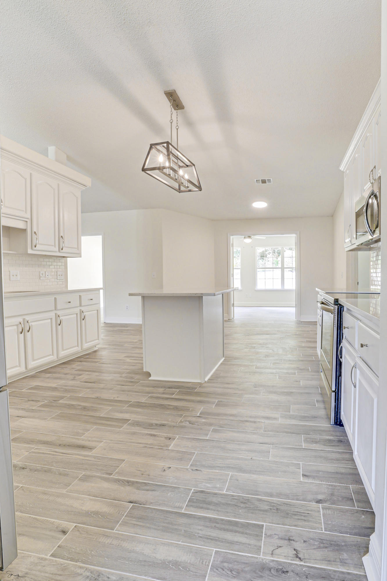 FOX VALLEY - Residential