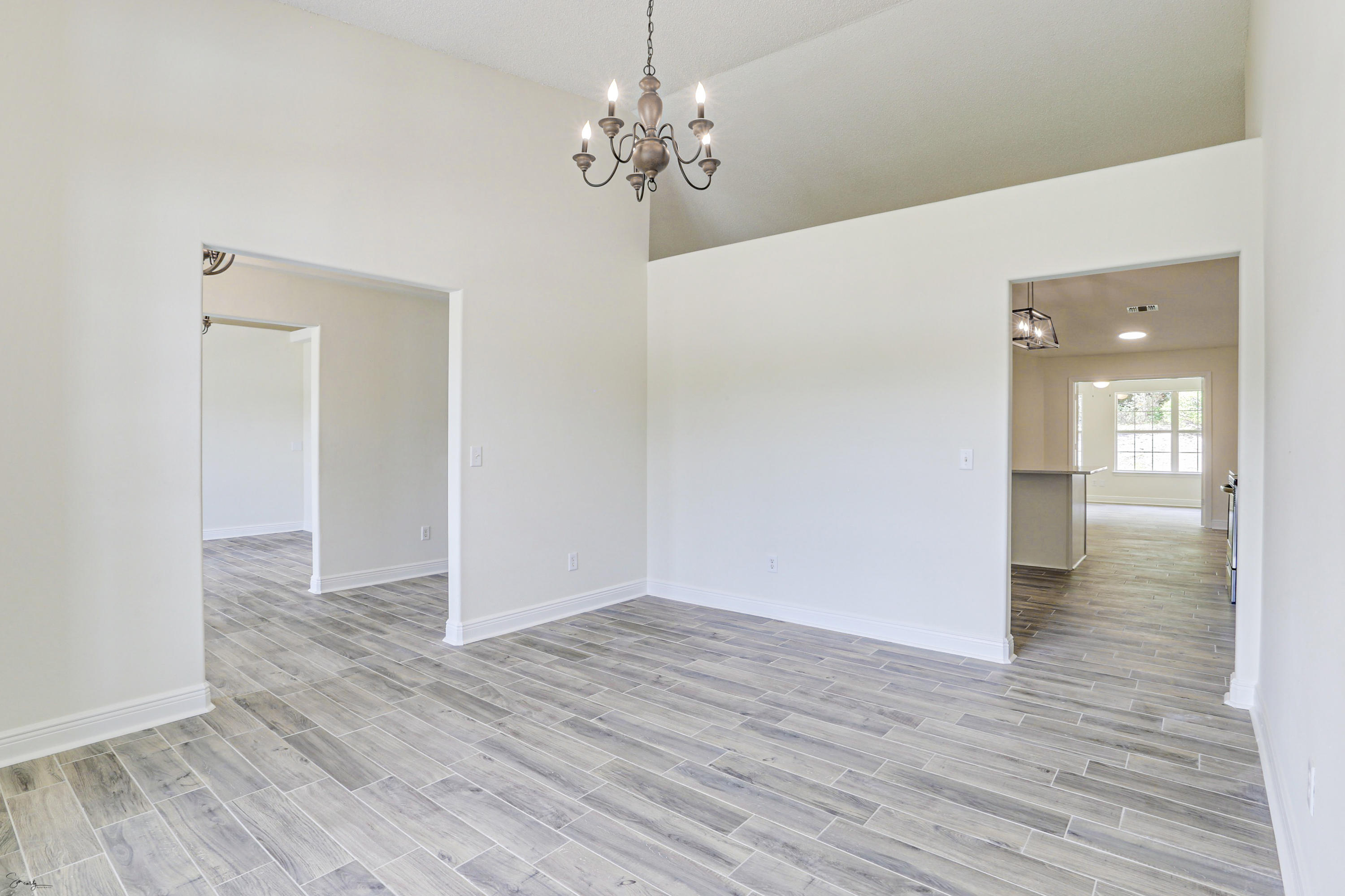 FOX VALLEY - Residential