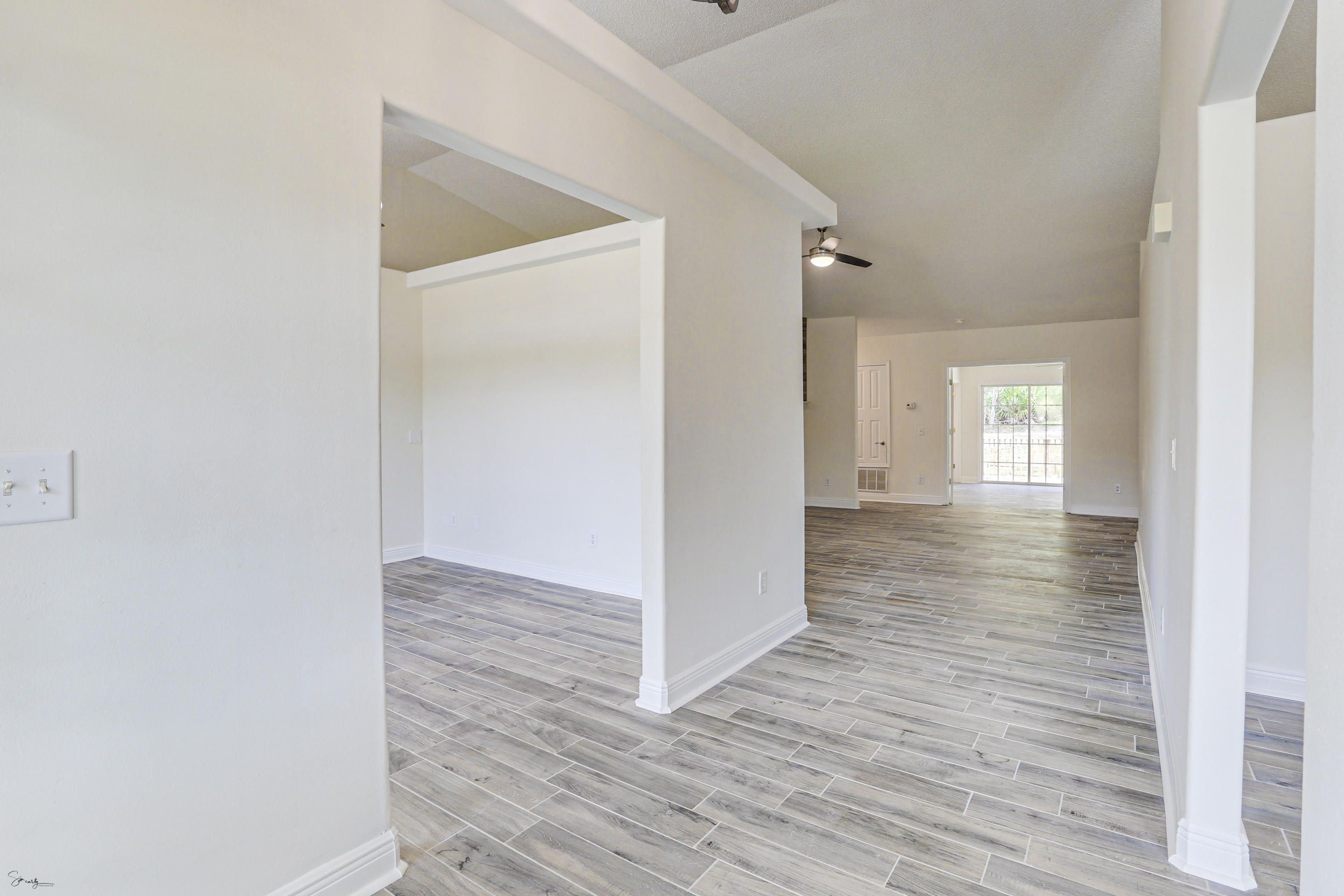 FOX VALLEY - Residential