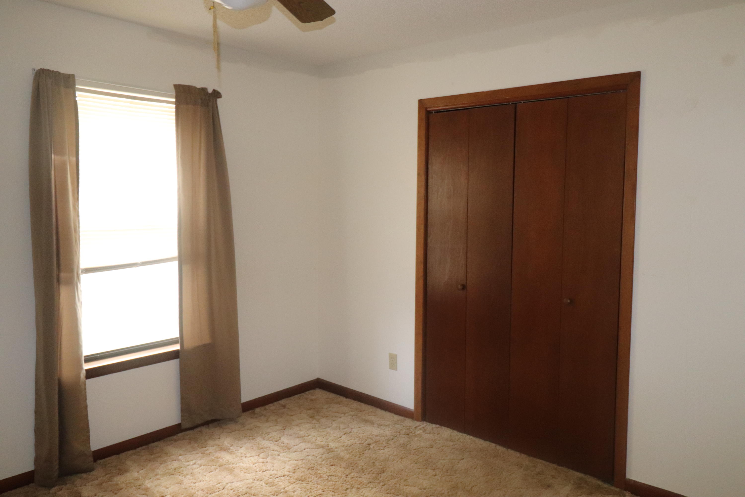 TAYLOR OAKS - Residential