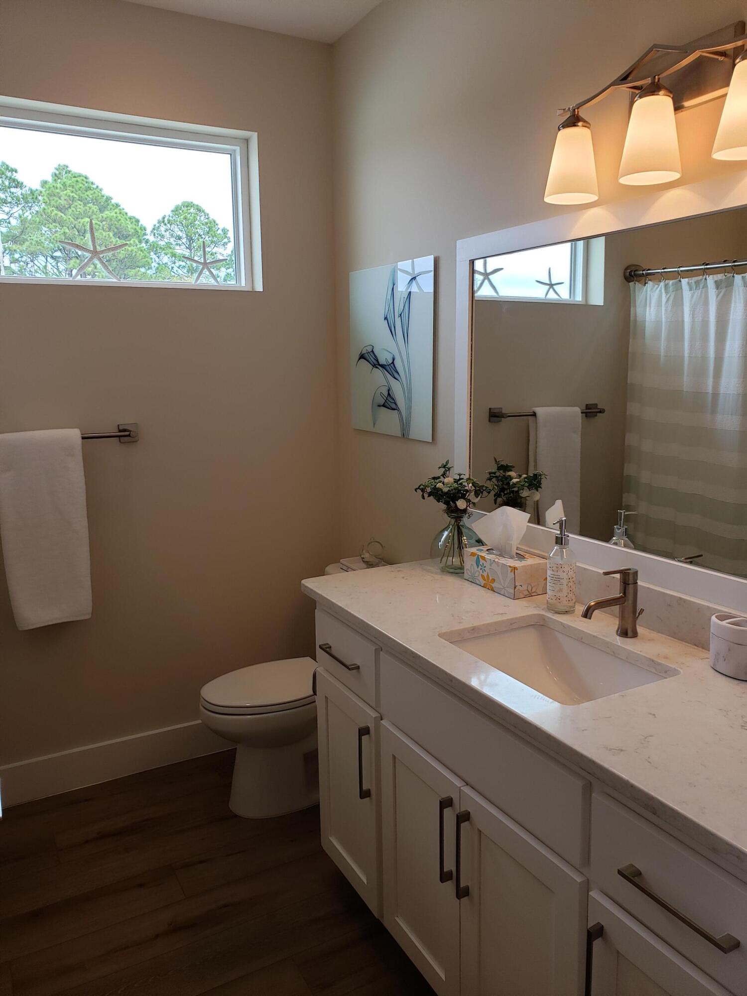 JAMAICAN LAKE CONDOS - Residential
