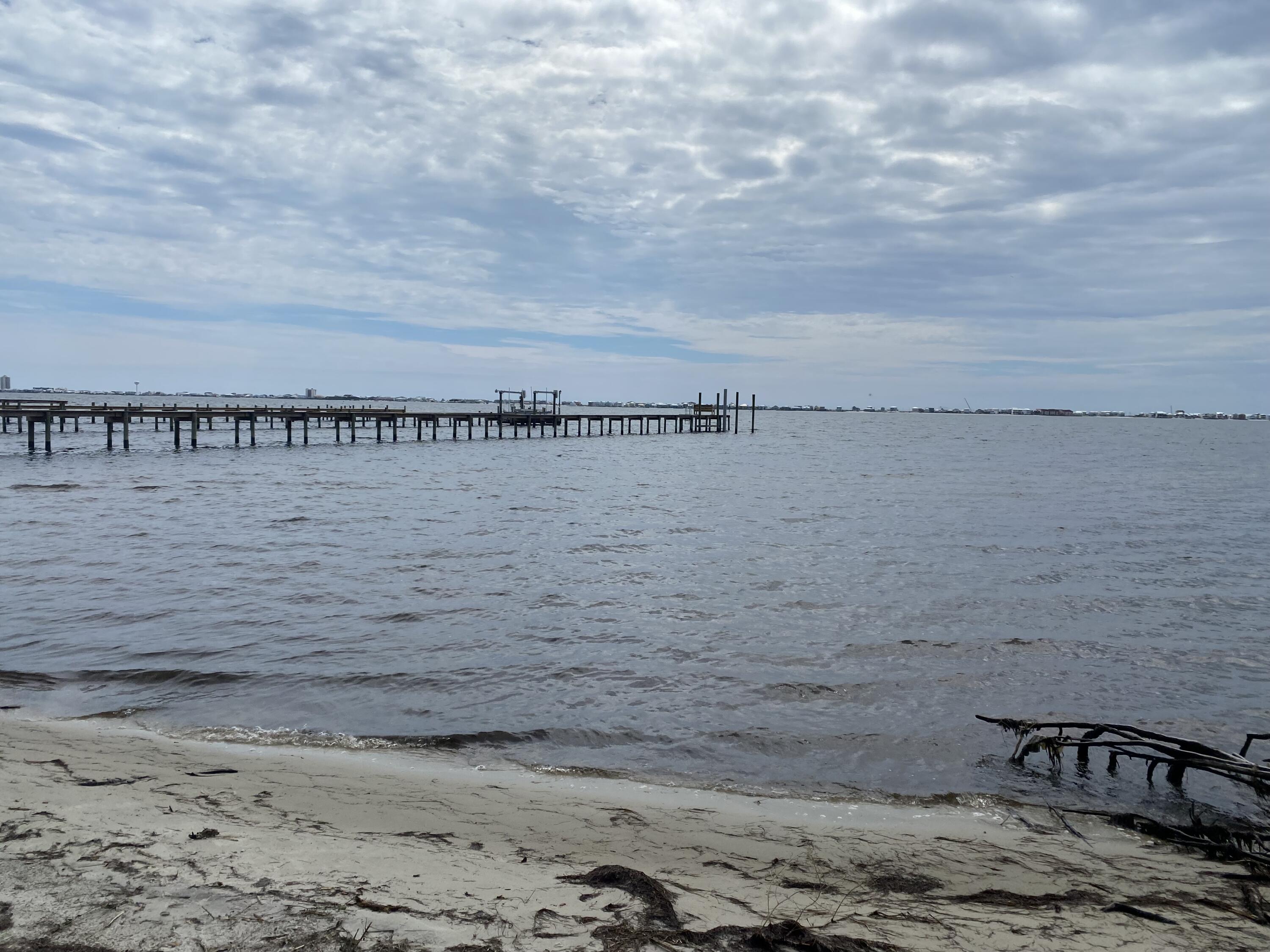 MAGNOLIA HARBOR - Land