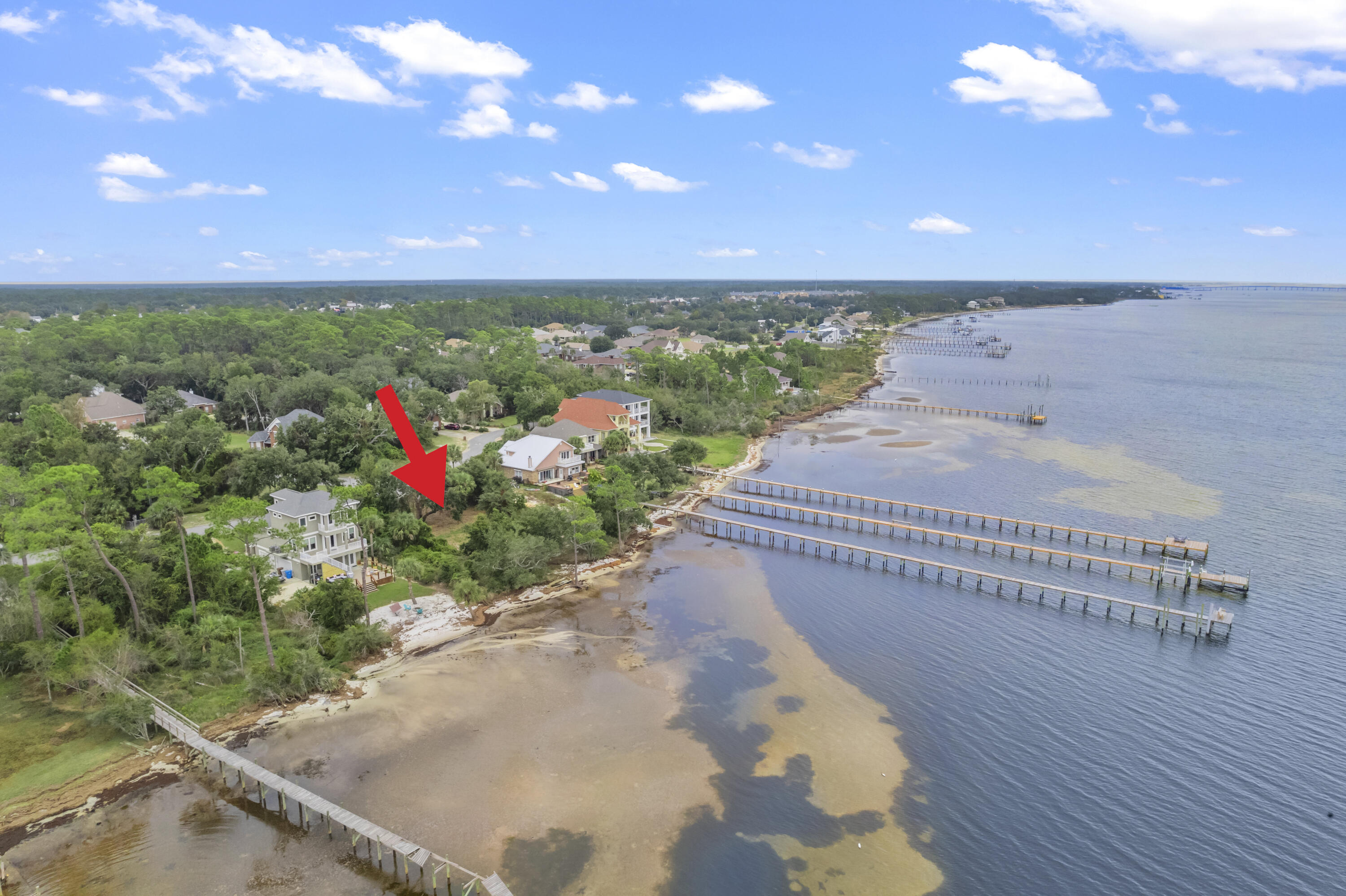 MAGNOLIA HARBOR - Land