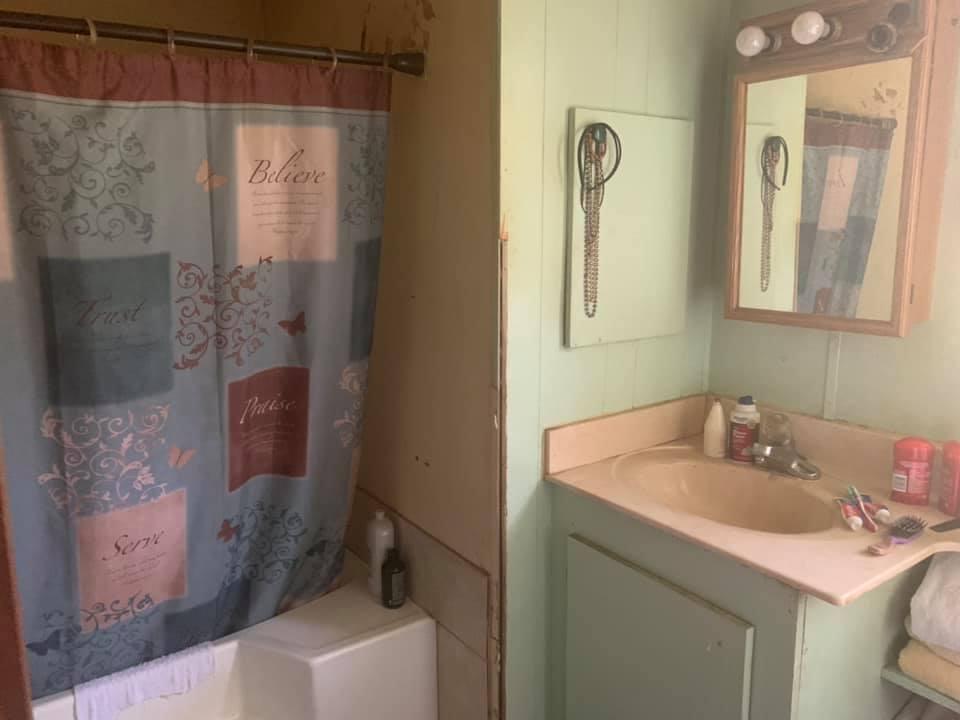 OAKWOOD LAKES ESTATES - Residential