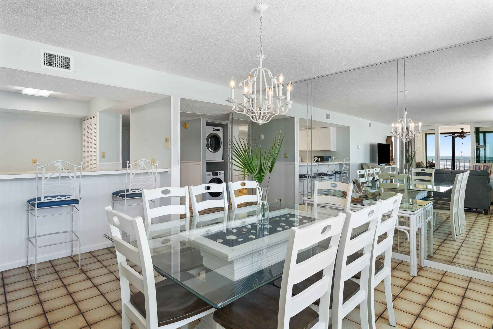 Panama City Beach, Florida 32408, United States, 3 Bedrooms Bedrooms, ,2 BathroomsBathrooms,Residential,Active,60096