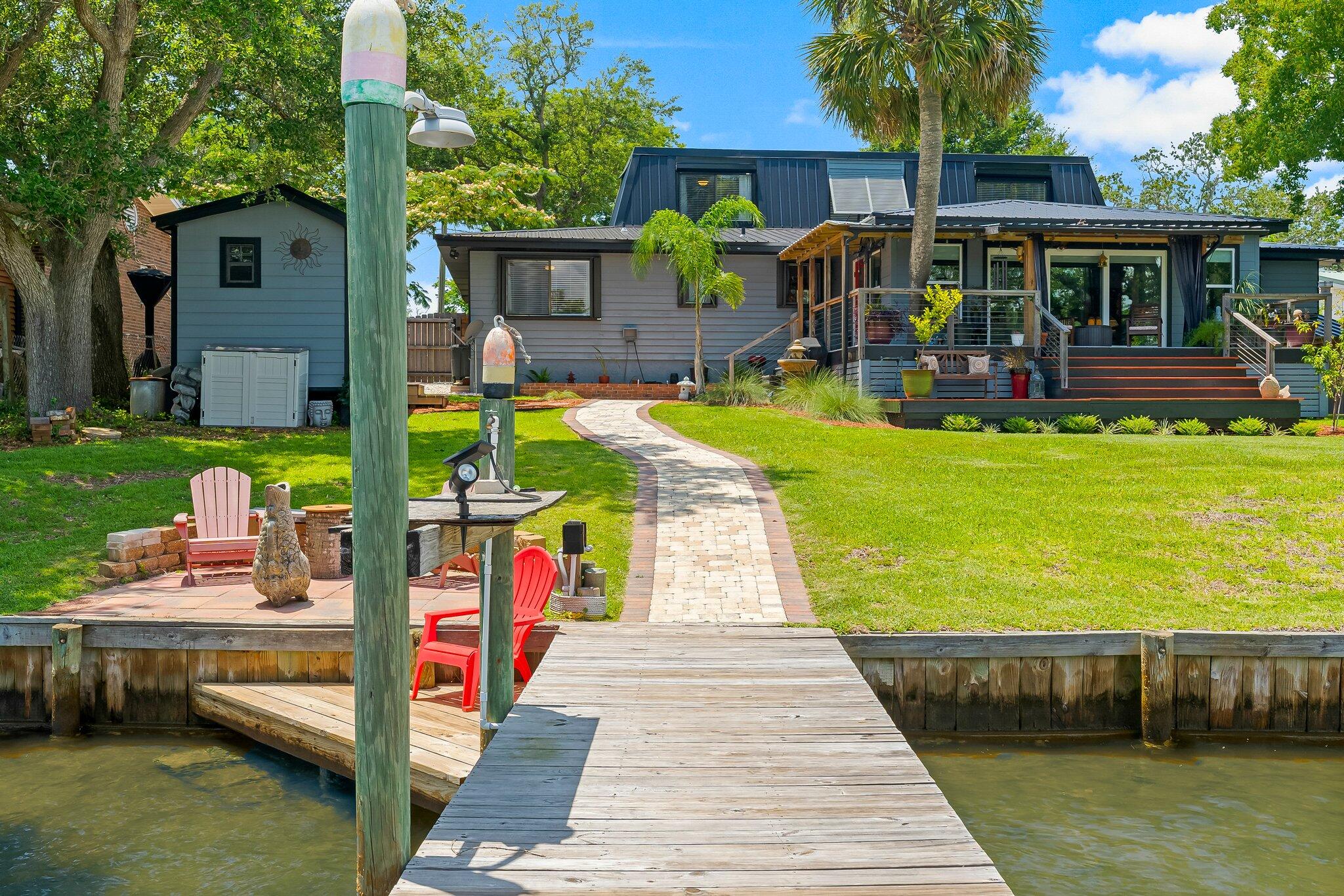 CROWN POINT - Residential