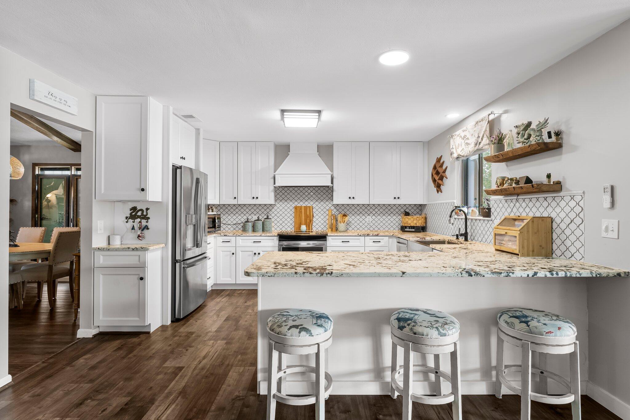 CROWN POINT - Residential