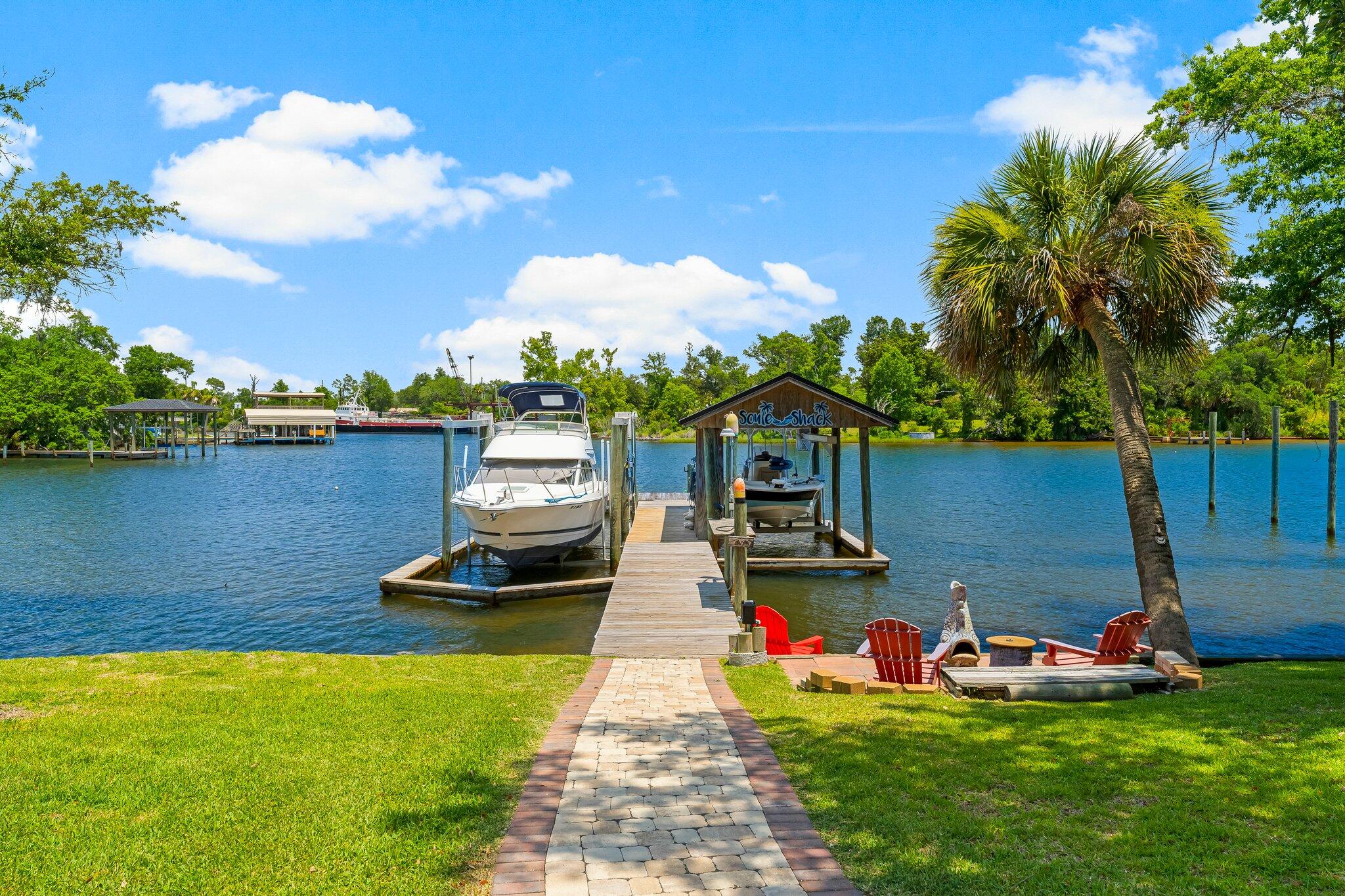 CROWN POINT - Residential