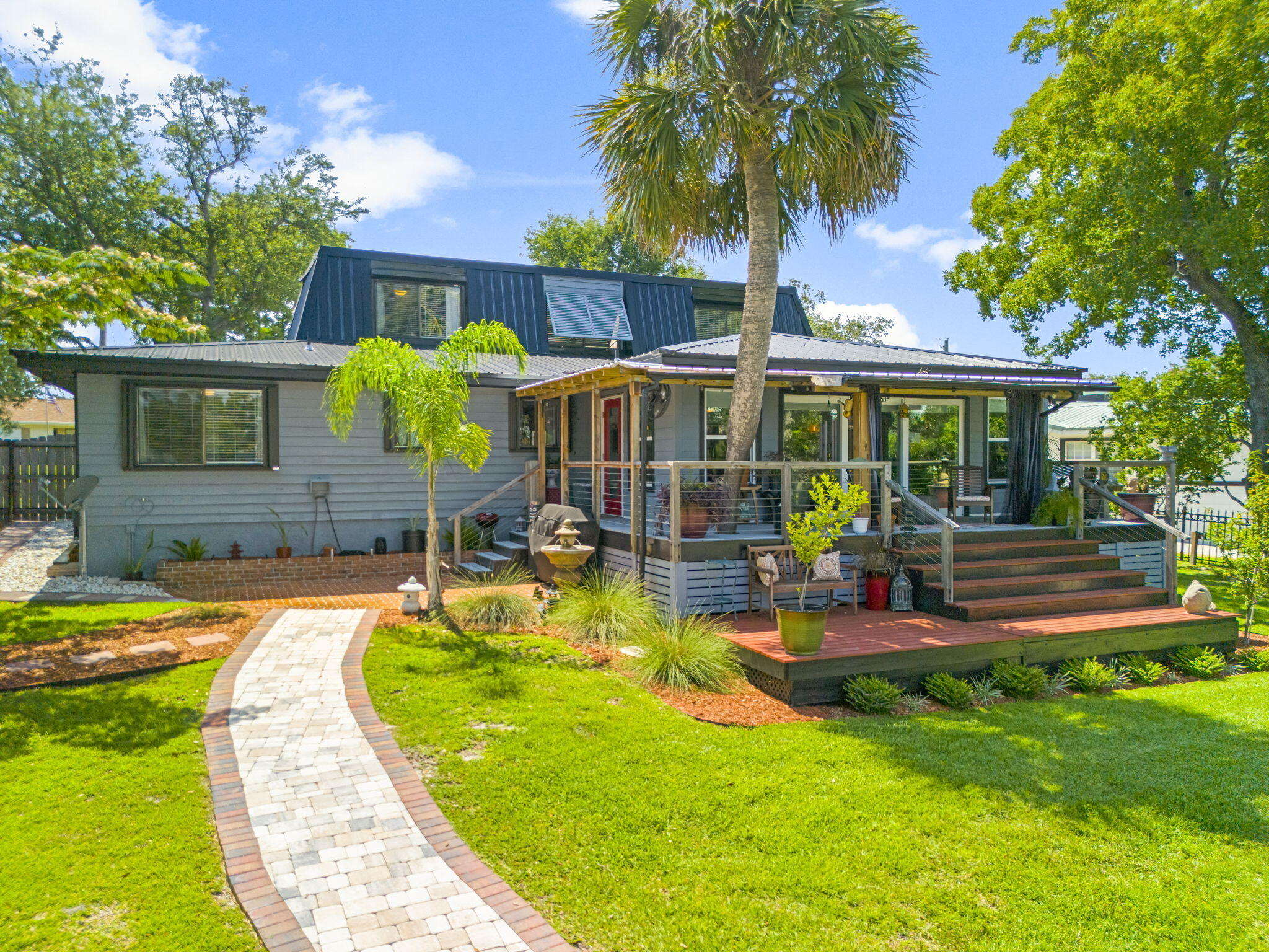 CROWN POINT - Residential