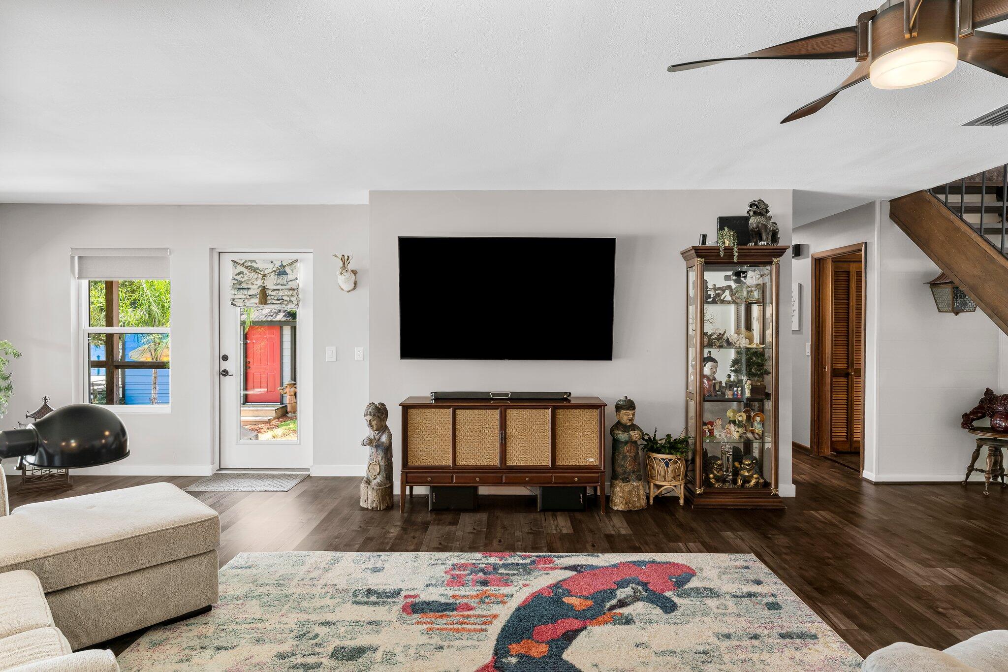 CROWN POINT - Residential