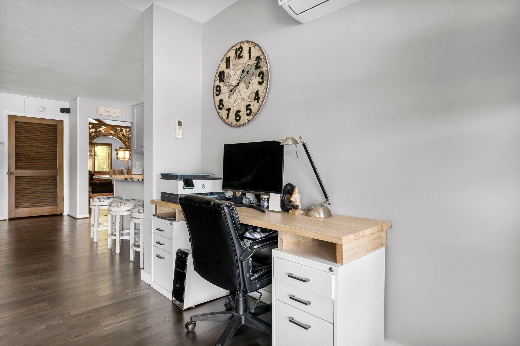 CROWN POINT - Residential