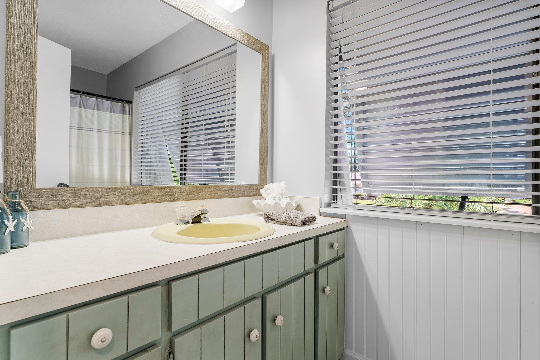 CROWN POINT - Residential