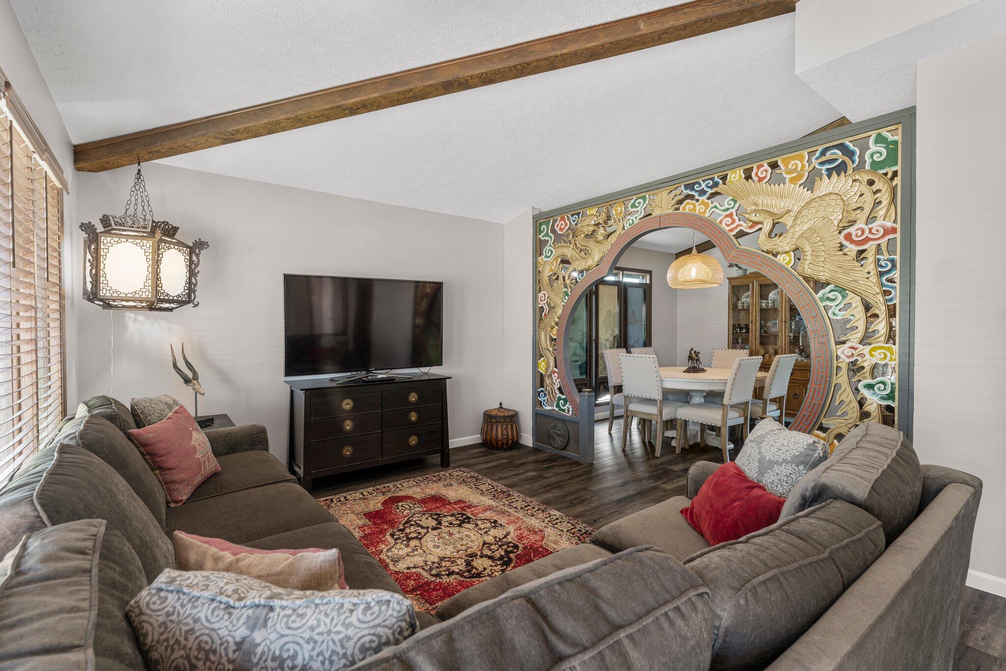 CROWN POINT - Residential