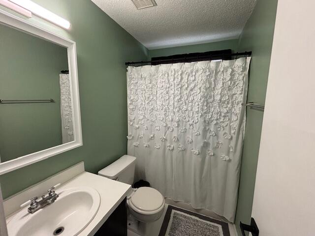 BROOKWOOD ESTATES - Residential Lease