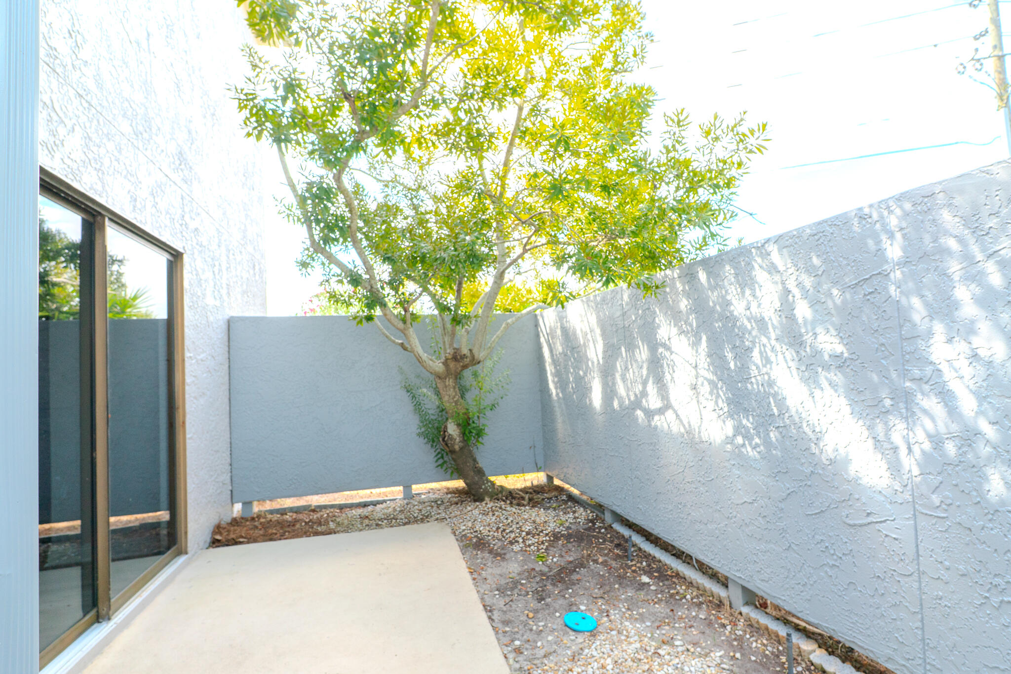 SHORELINE GARDENS T/H - Residential