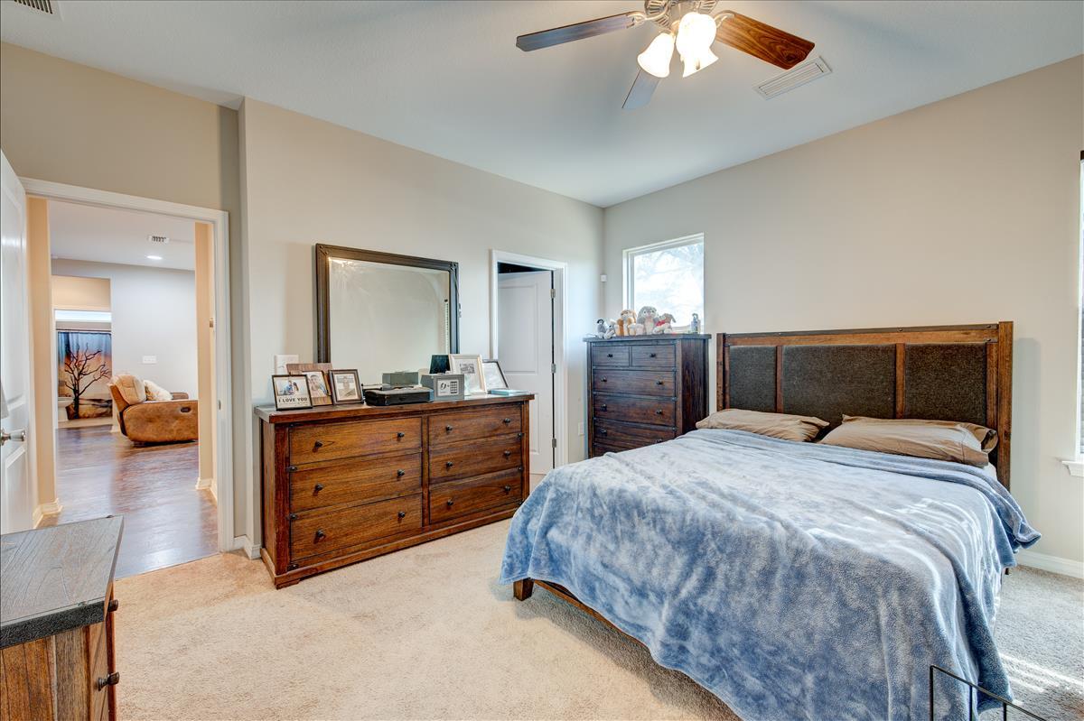 HERITAGE MANOR - Residential